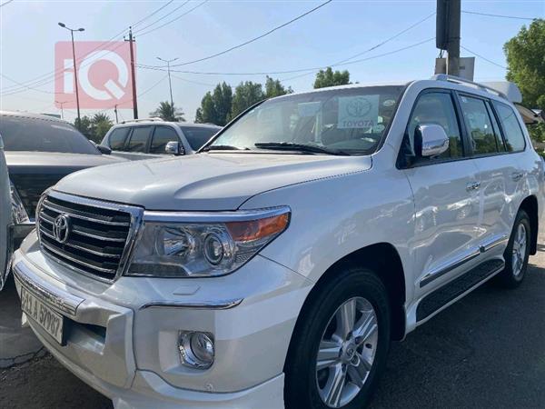 تۆیۆتا لاند کروزەر 2013  بۆ فرۆشتن لە عێراق -  بەغداد